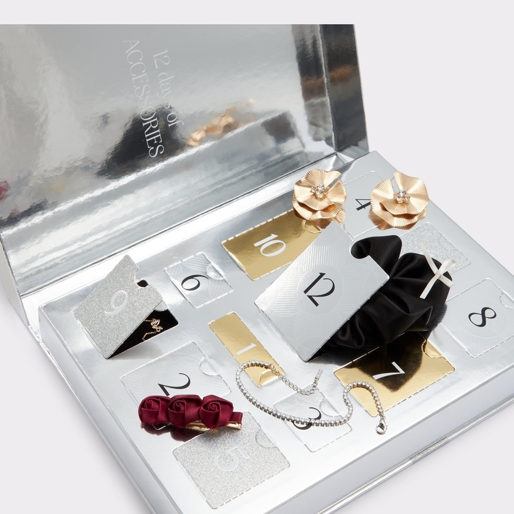 Aldo Silver Decorative Gift Box Jewelry/Hair Accessories - Picture 2 of 3